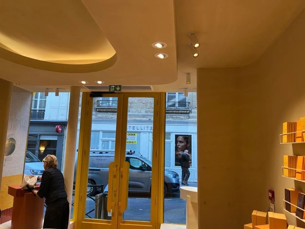 Local commercial dans Paris à louer Photo intérieure– Image 1 sur 4