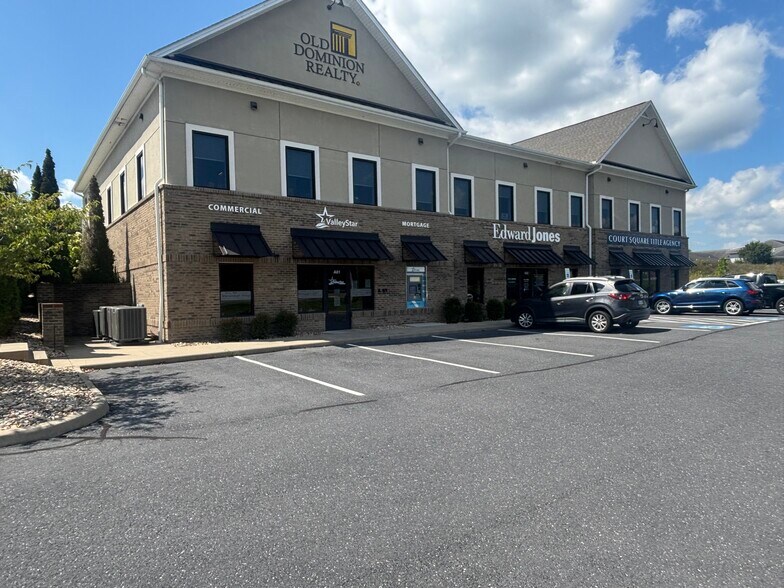 19 Myers Corner Dr, Staunton, VA à louer - Photo de l’immeuble – Image 2 sur 4