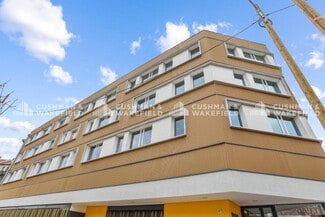 Plus de détails pour 10 Place Bougainville, Marseille - Bureau à louer