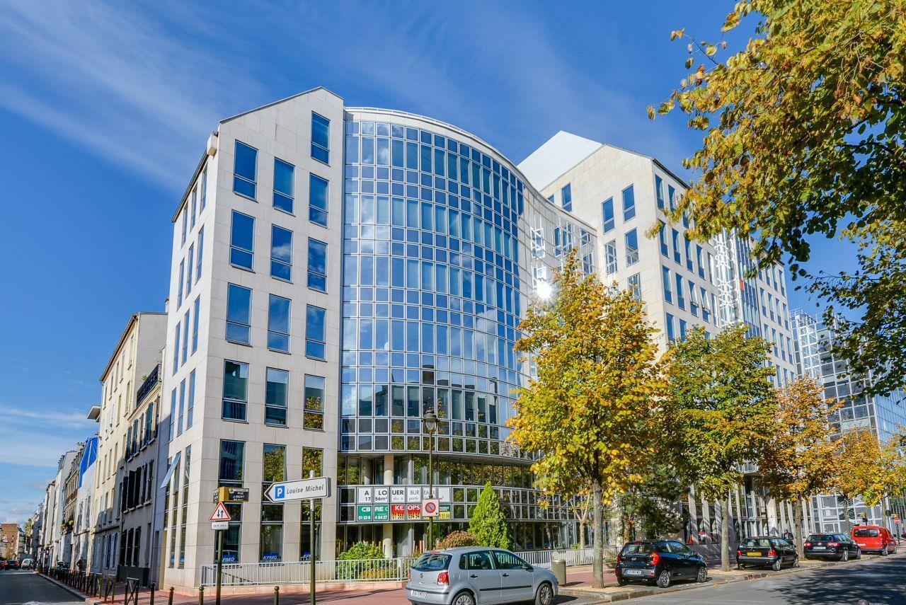 38 Rue Jacques Ibert, Levallois-Perret à louer Photo de l’immeuble– Image 1 sur 18