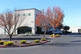 Plus de détails pour 755-765 Skyway Ct, Napa, CA - Industriel/Logistique à louer