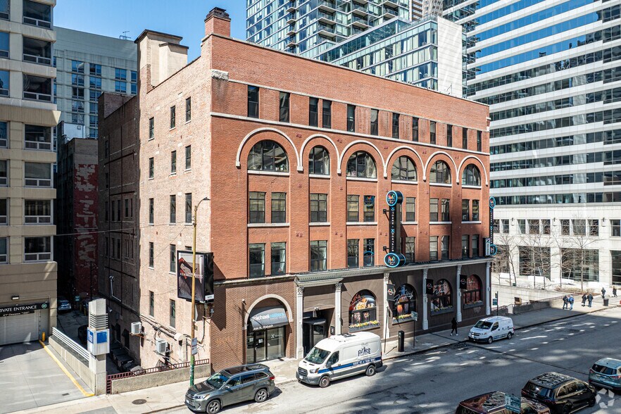 444 N Wabash Ave, Chicago, IL à louer - Photo de l’immeuble – Image 3 sur 6