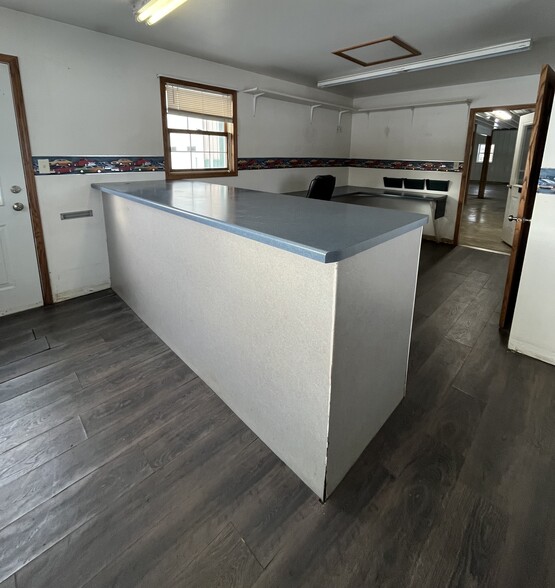 10948 E Airport Rd, Stockton, IL à vendre - Photo intérieure – Image 2 sur 5