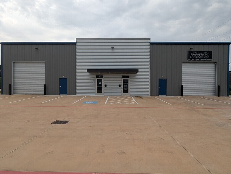 16311-16315 Dundee Rd, Cypress, TX à louer - Photo de l’immeuble – Image 1 sur 3