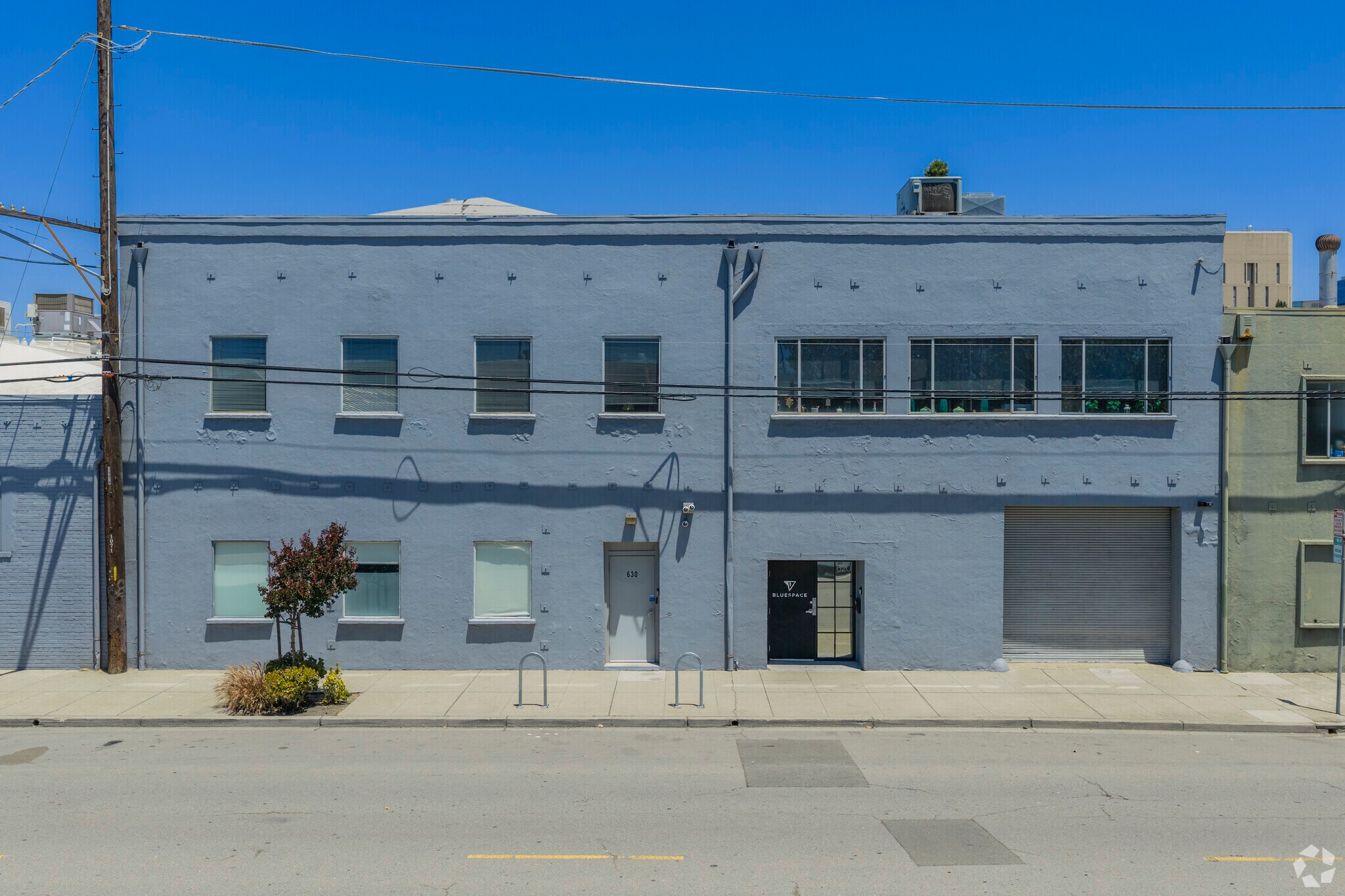 620 3rd St, Oakland, CA à louer Photo de l’immeuble– Image 1 sur 12