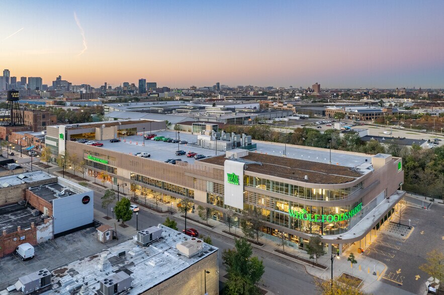 1550 N Kingsbury St, Chicago, IL à louer - Photo de l’immeuble – Image 2 sur 4