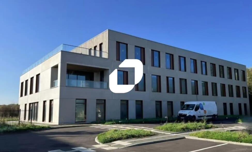 Local d'activités dans Anzin à vendre - Photo de l’immeuble – Image 1 sur 4