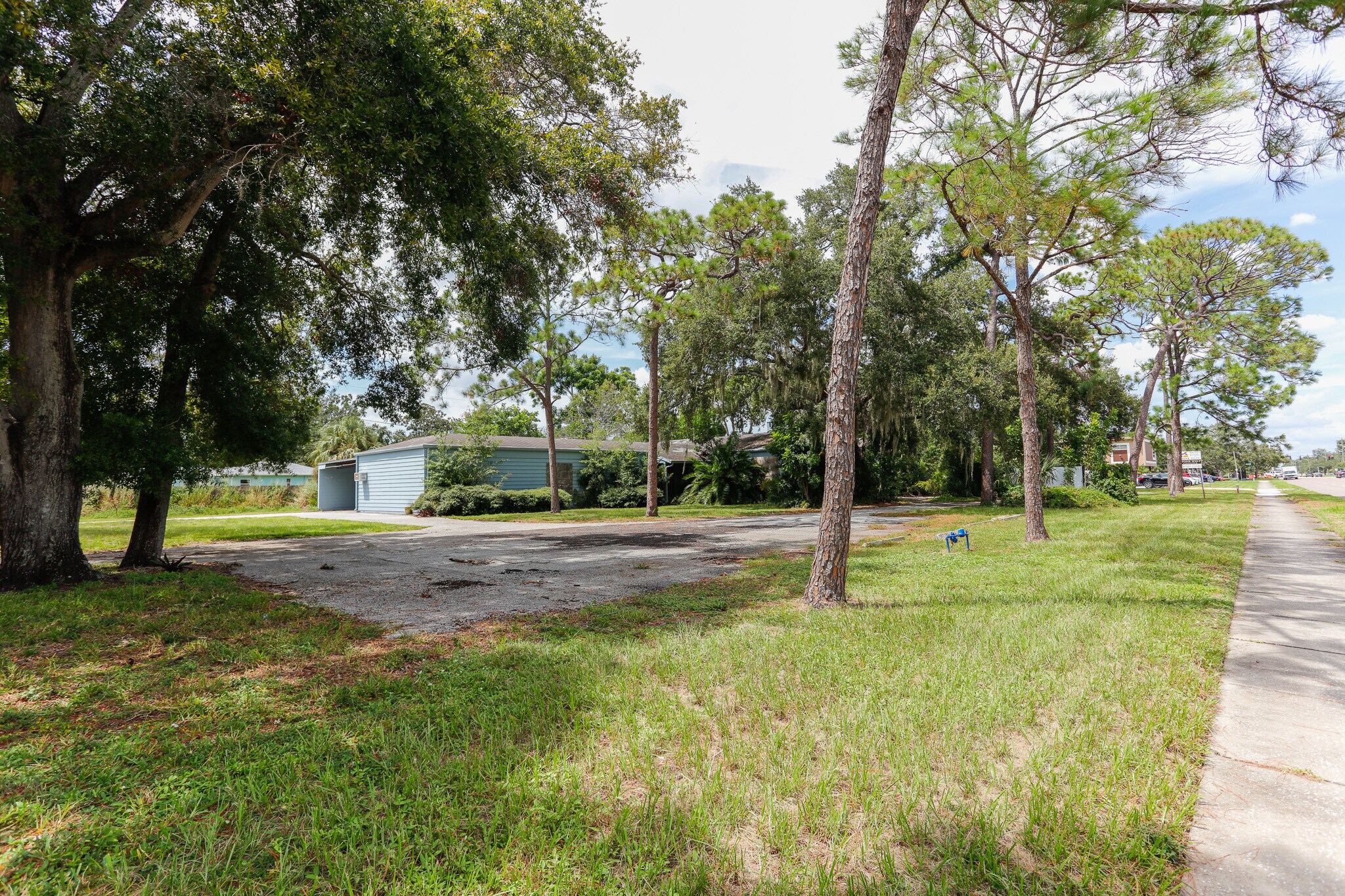 4100 16th St N, Saint Petersburg, FL à vendre Photo de l’immeuble– Image 1 sur 25