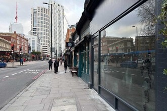 218 City Rd, Londres à louer Photo de l’immeuble– Image 1 sur 4