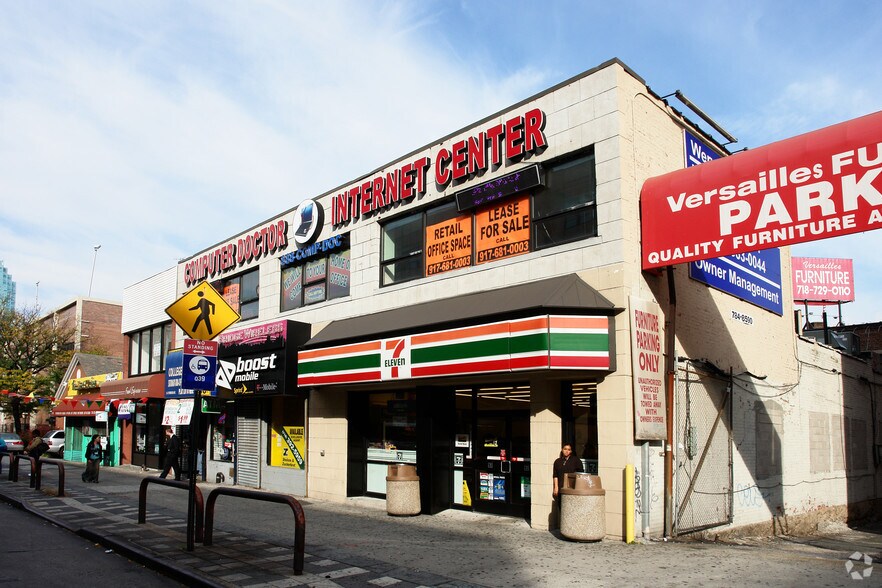 31-31 Thomson Ave, Long Island City, NY à louer - Photo principale – Image 1 sur 12