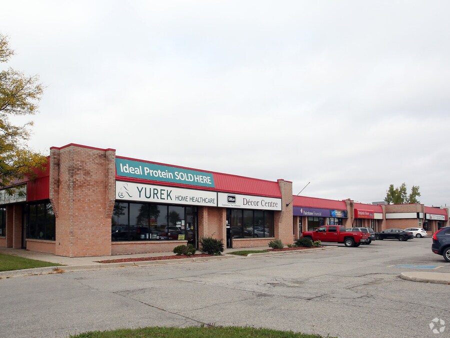 555 Wellington Rd S, London, ON à louer Photo principale– Image 1 sur 4