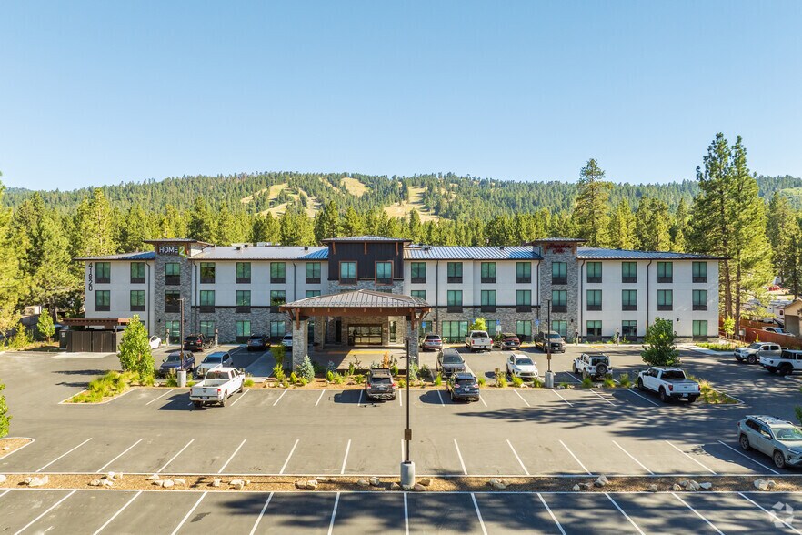 41820 Big Bear Blvd, Big Bear Lake, CA à vendre - Photo de l’immeuble – Image 2 sur 5