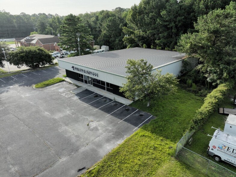 501 Northridge Dr, Rincon, GA à vendre - Photo de l’immeuble – Image 1 sur 14