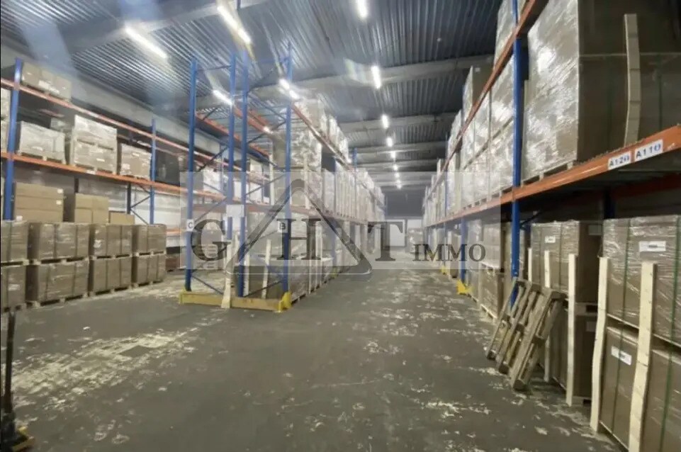 Industriel/Logistique dans Creil à vendre Photo de l’immeuble– Image 1 sur 4