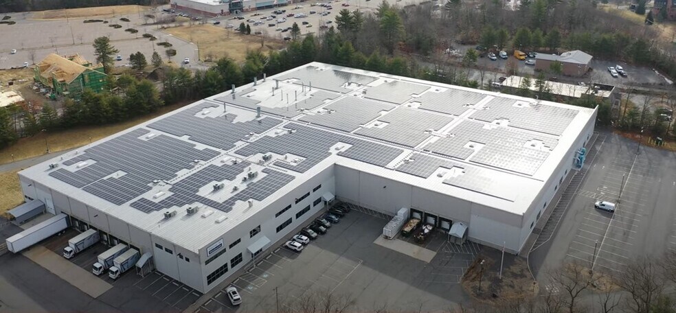 35 Eastman St, South Easton, MA à louer - Photo de l’immeuble – Image 2 sur 5