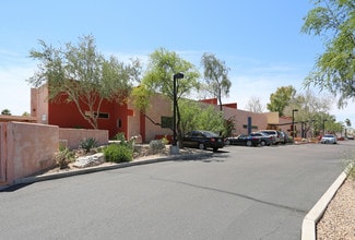 Plus de détails pour 7507-7511 E McDonald Dr, Scottsdale, AZ - Bureau à louer