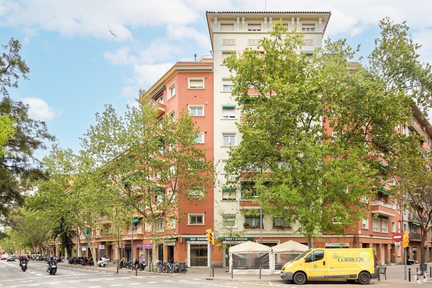Local commercial dans Barcelone, Barcelona à louer - Photo principale – Image 1 sur 2