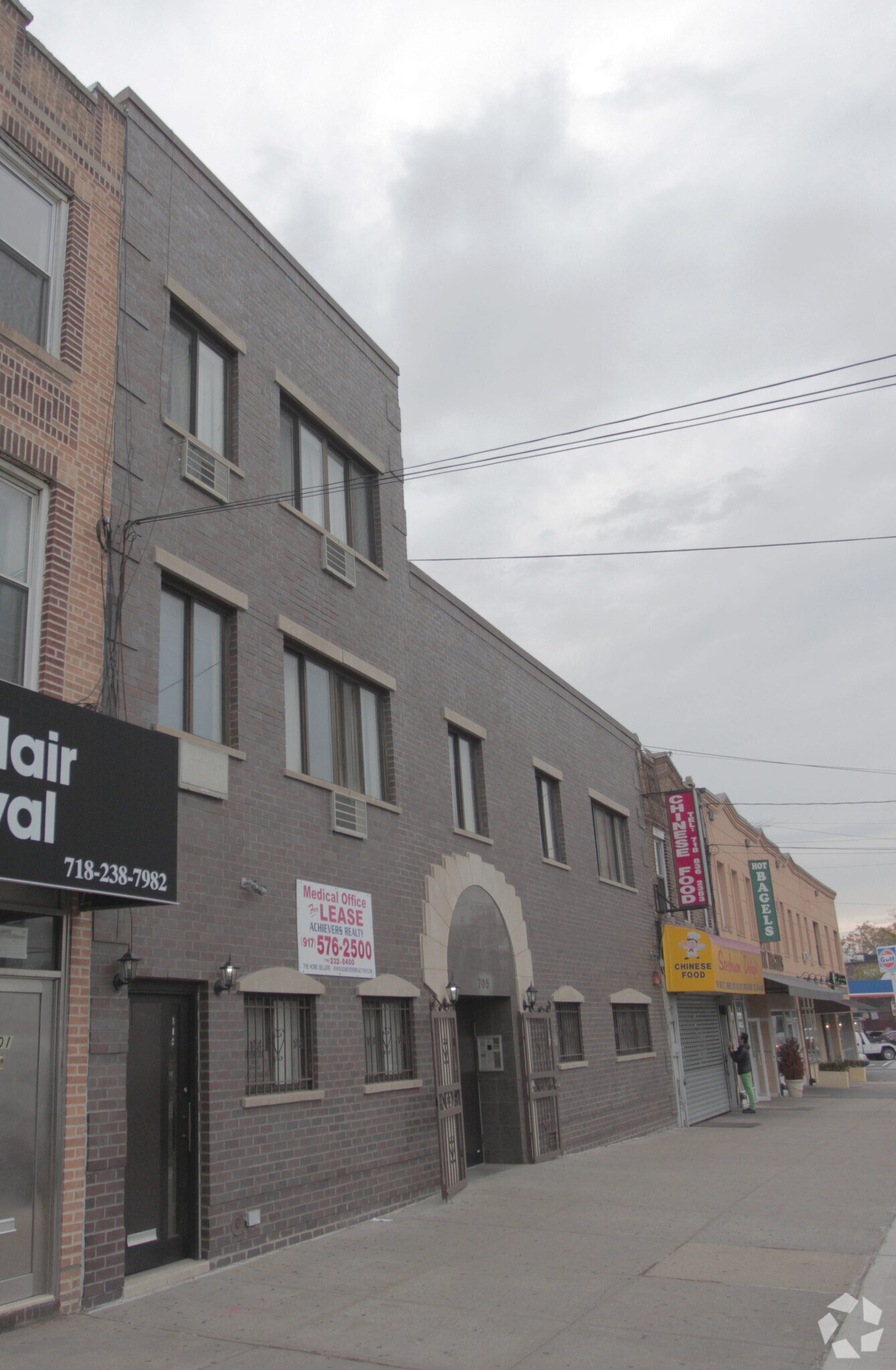 705 86th St, Brooklyn, NY à vendre Photo de l’immeuble– Image 1 sur 22