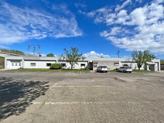 Plus de détails pour 2001 Peninsula Dr, Erie, PA - Bureau, Local d'activités à louer