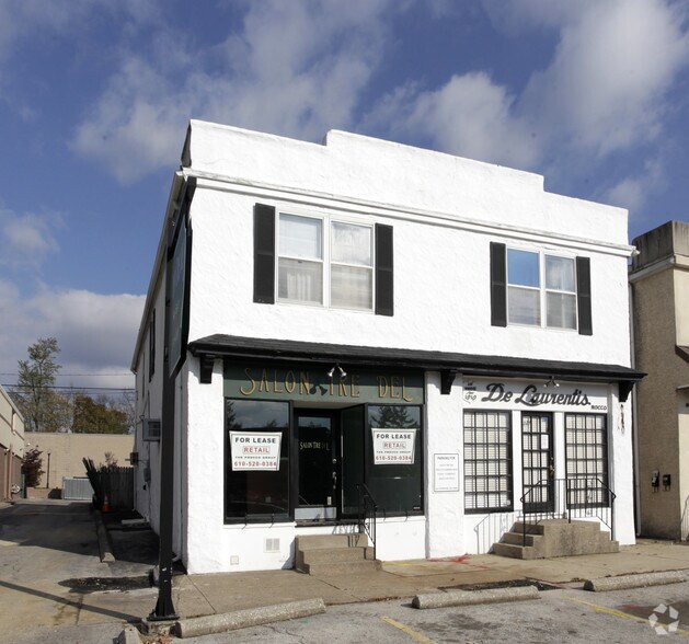 227-229 E Lancaster Ave, Wayne, PA à louer - Photo de l’immeuble – Image 3 sur 5
