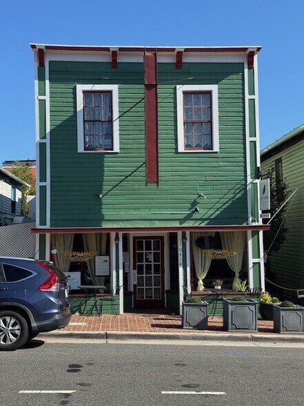 10414 Main St, Fairfax, VA à vendre - Photo de l’immeuble – Image 1 sur 1