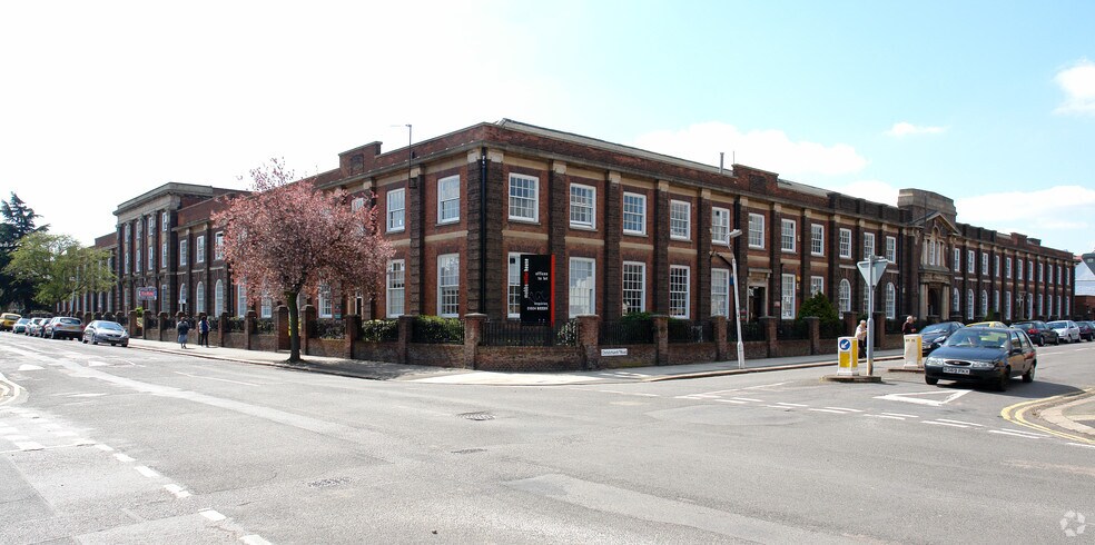 Ardington Rd, Northampton à louer - Photo de l’immeuble – Image 2 sur 5