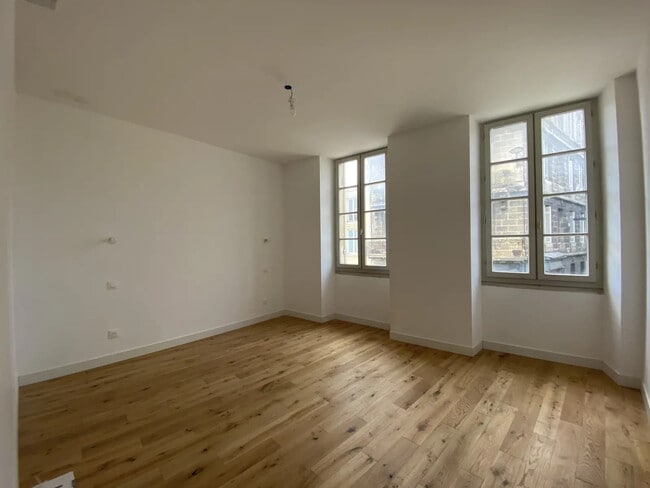 Plus de détails pour 78 Cours De L'Argonne, Bordeaux - Bureau à vendre