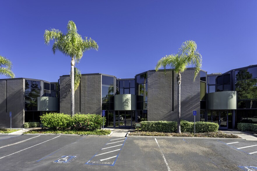 9155 Brown Deer Rd, San Diego, CA à vendre - Photo de l’immeuble – Image 2 sur 4