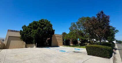 13727 Excelsior Dr, Santa Fe Springs, CA à louer Photo de l’immeuble– Image 1 sur 3