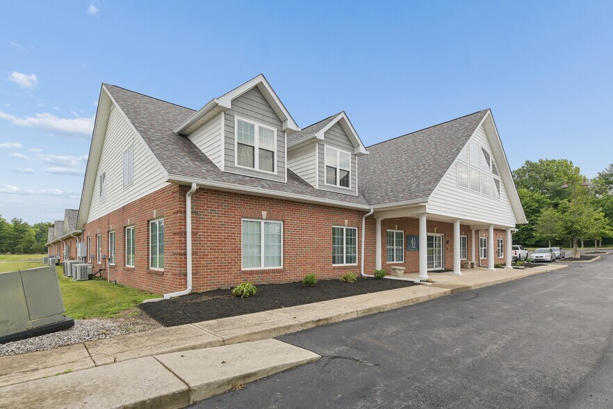 10400 Blacklick Eastern Rd, Pickerington, OH à louer - Photo de l’immeuble – Image 2 sur 52