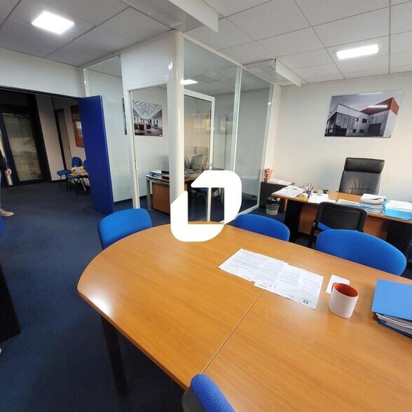 Bureau dans Boulogne-Billancourt à louer - Photo intérieure – Image 3 sur 4