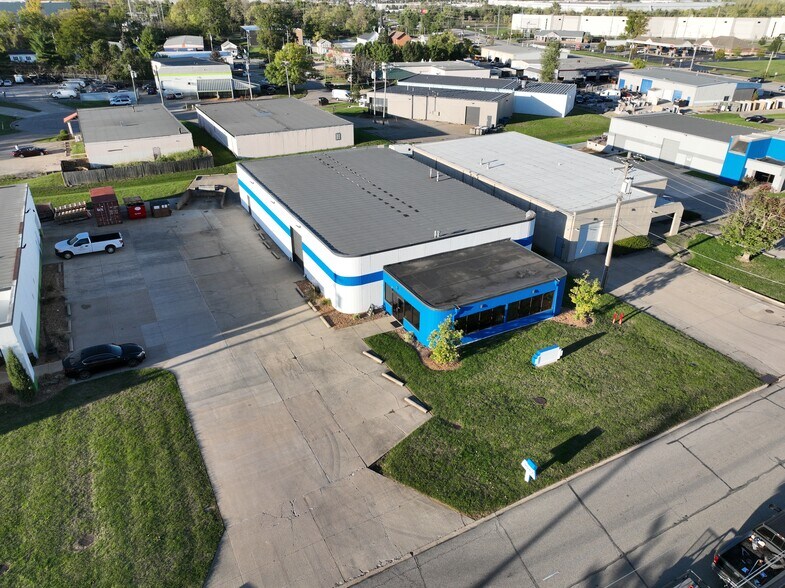 9047 Sutton Pl, Hamilton, OH à louer - Photo de l’immeuble – Image 2 sur 2