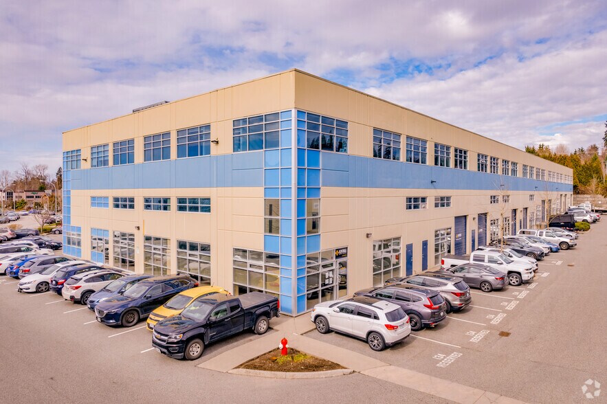 18525 53rd Ave, Surrey, BC à louer - Photo de l’immeuble – Image 3 sur 9