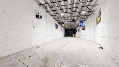 4200-4250 NW 72nd Ave, Miami, FL à louer Numérisation 3D Matterport– Image 2 sur 22