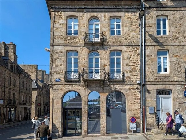 Plus de détails pour Bureau à vendre