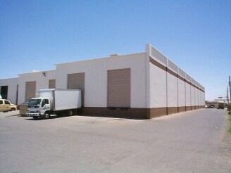 9715-9721 Carnegie Ave, El Paso, TX à louer - Photo de l’immeuble – Image 3 sur 6