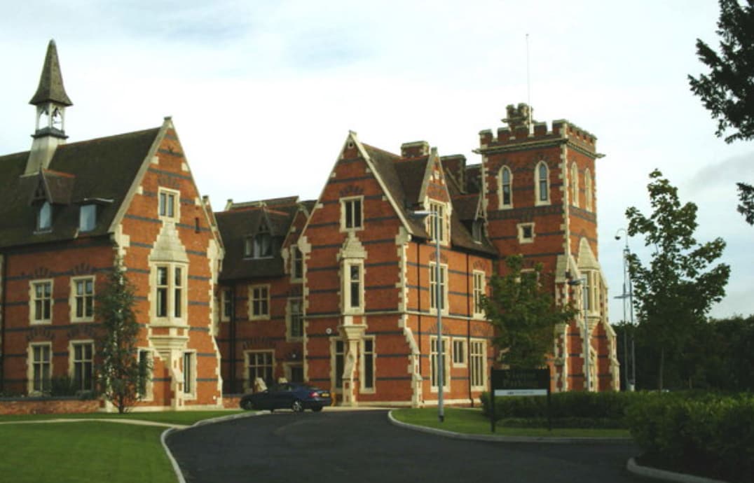 South Dr, Birmingham à louer Photo principale– Image 1 sur 2