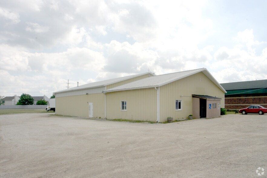 34723 N Route 83, Grayslake, IL à vendre - Photo principale – Image 1 sur 11