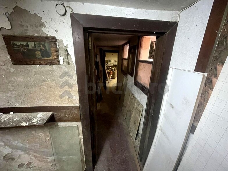 View Photo
