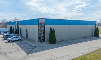Plus de détails pour 151 Corporate Dr, Beaver Dam, WI - Local d’activités à vendre