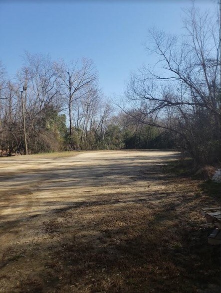525 Gillespie St, Fayetteville, NC à vendre - Autre – Image 3 sur 30