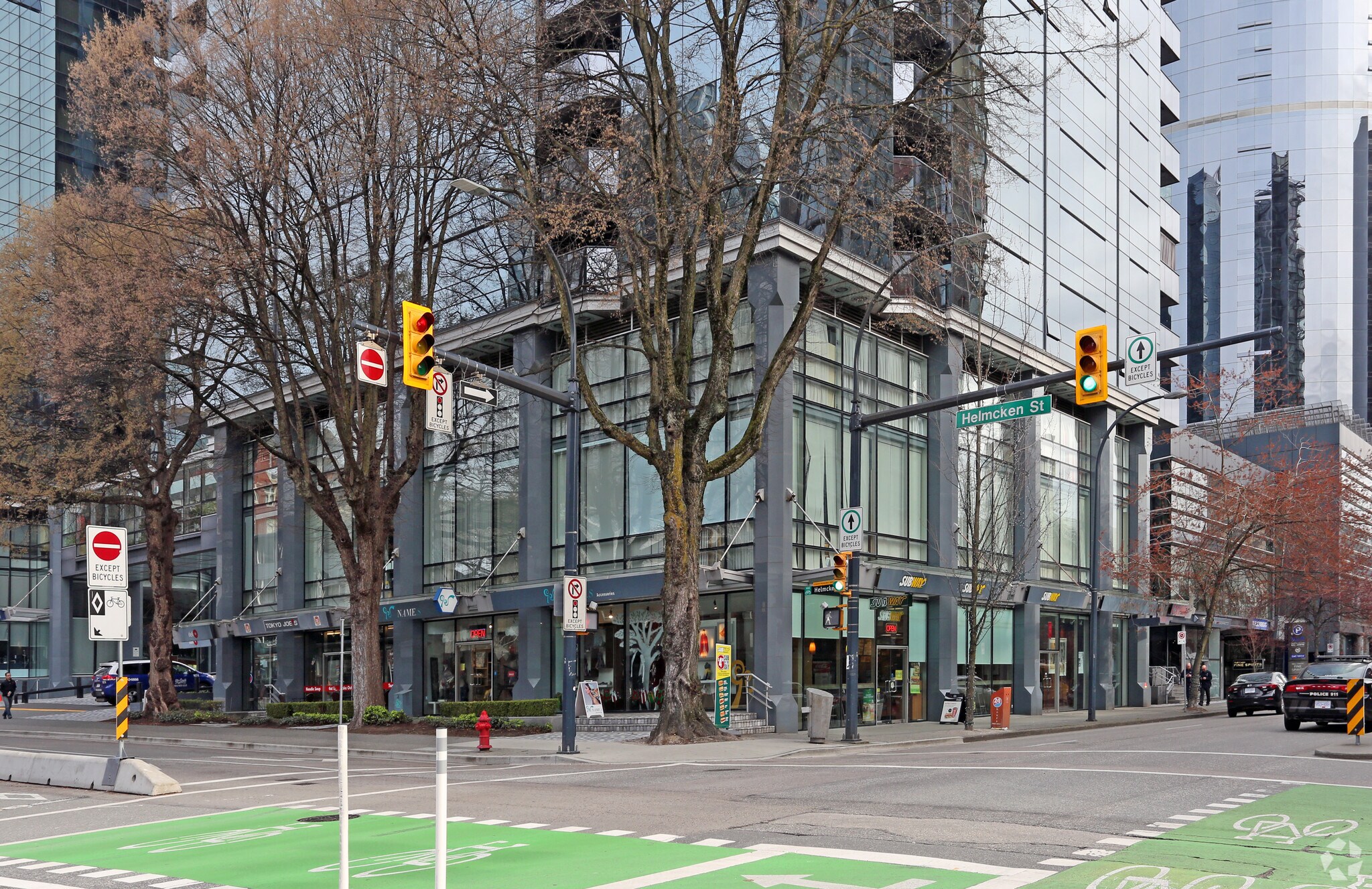 1001-1095 Hornby St, Vancouver, BC à louer Photo principale– Image 1 sur 6
