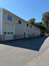 152 Cranberry Hwy, Bourne, MA à louer Photo intérieure– Image 2 sur 9