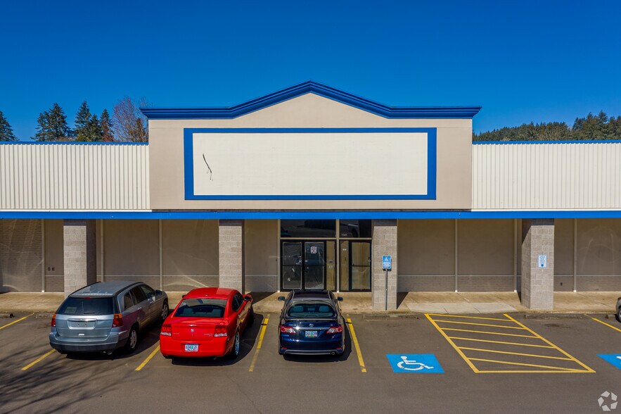 1137 N Pacific Hwy, Cottage Grove, OR à louer - Photo de l’immeuble – Image 3 sur 15
