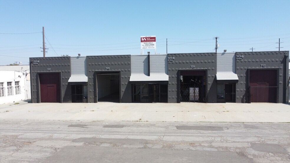 717-727 W 14th St, Long Beach, CA à louer - Photo de l’immeuble – Image 3 sur 5