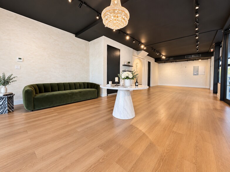 145 Manhattan Ave, Brooklyn, NY à louer - Photo de l’immeuble – Image 3 sur 5