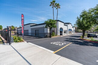 Plus de détails pour 31970 Castaic Rd, Castaic, CA - Local commercial à vendre