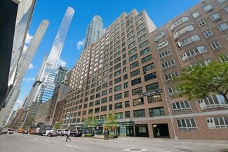 Plus de détails pour 330 W 58th St, New York, NY - Bureau, Bureau/Médical à louer