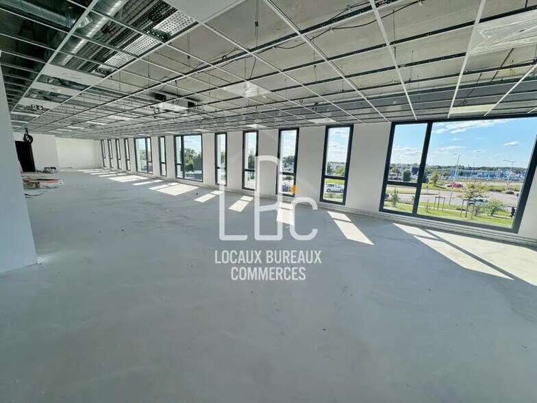 Bureau dans Rezé à louer - Photo de l’immeuble – Image 3 sur 8