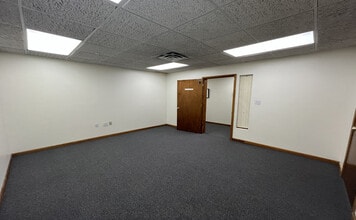 860 US Highway 1, Edison, NJ à vendre Photo intérieure– Image 1 sur 2